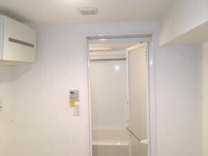 洗面所クロス_施工後写真1