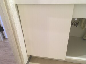 洗面台収納扉_施工後写真1
